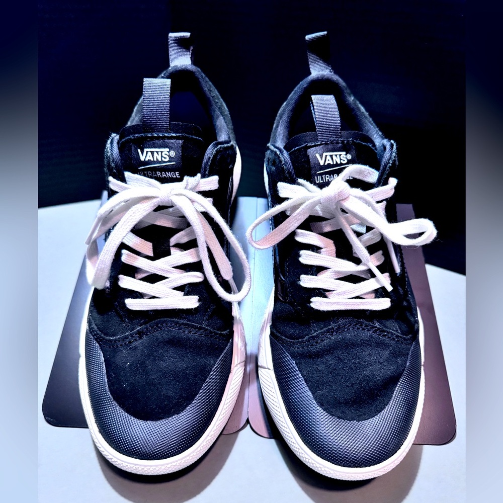 Women’s Ultra Range Vans